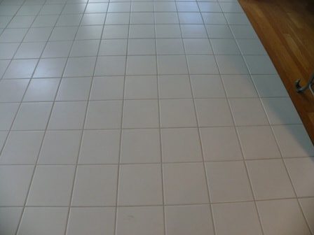 m-m-cleaning-services-clean-tile-and-grout-bloomington-il